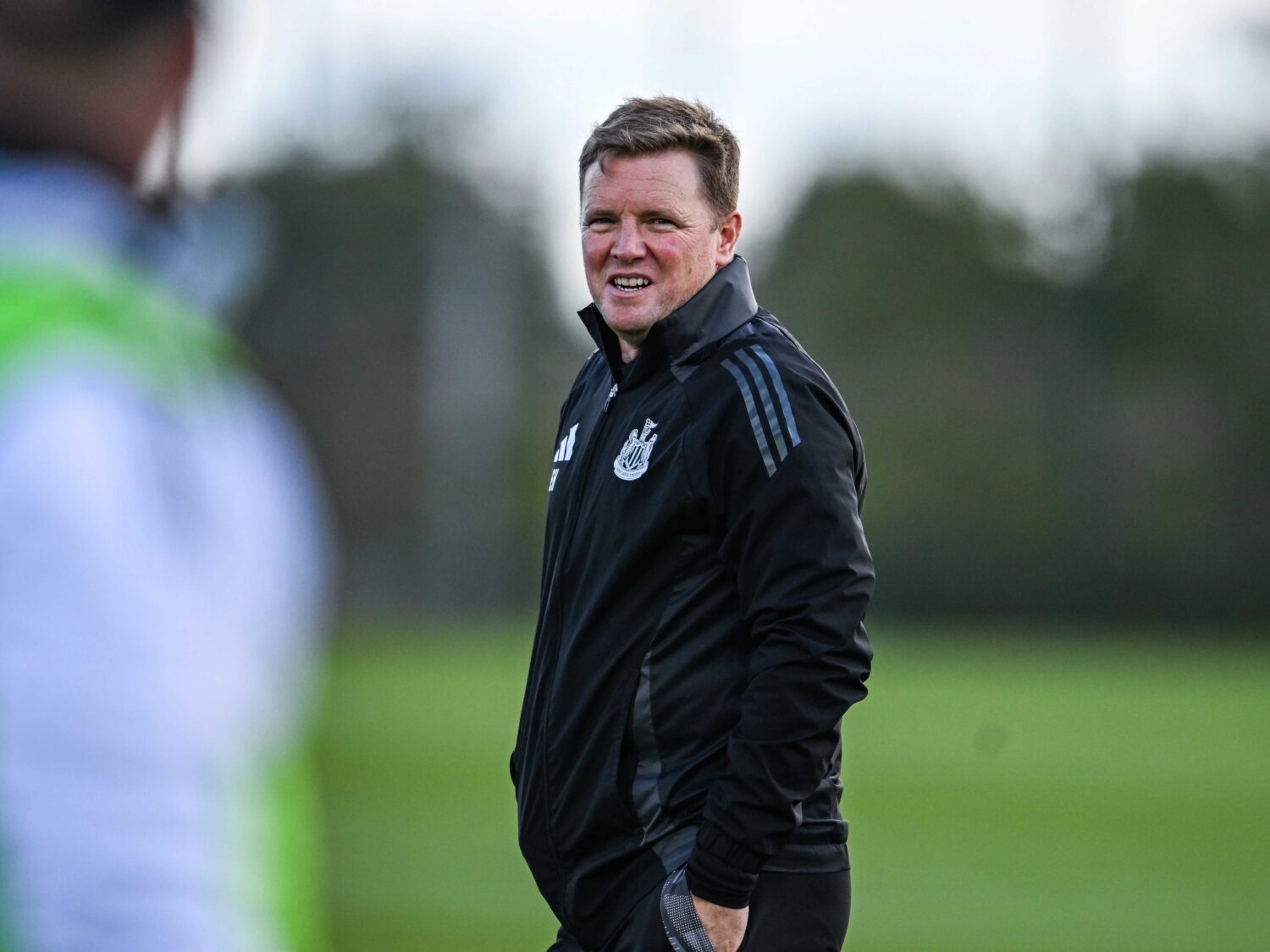 Magpies Aim to Soar Against Wolves as Howe Seeks Momentum