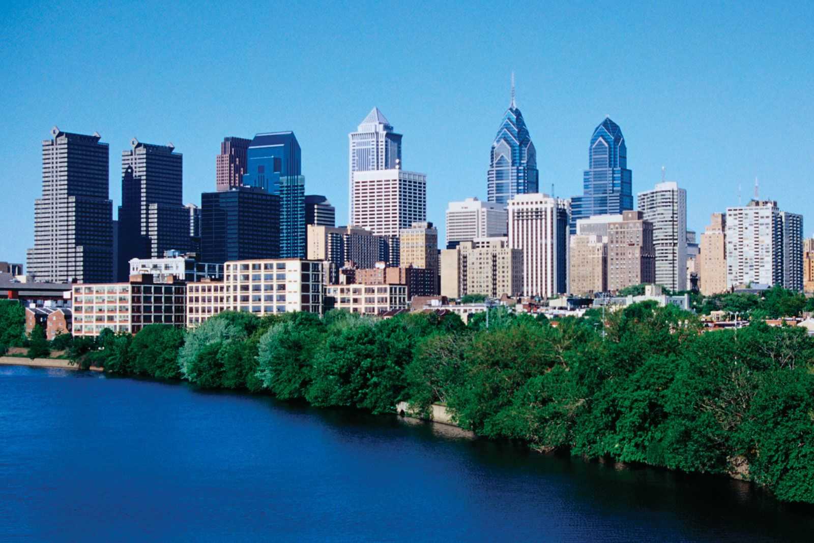 Philadelphia’s Cool Game Day Forecast and Rainy Week Ahead
