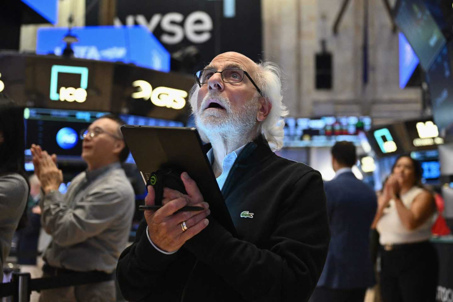 Stock Market Dives Despite Record Highs After Fed’s Bold Rate Cut