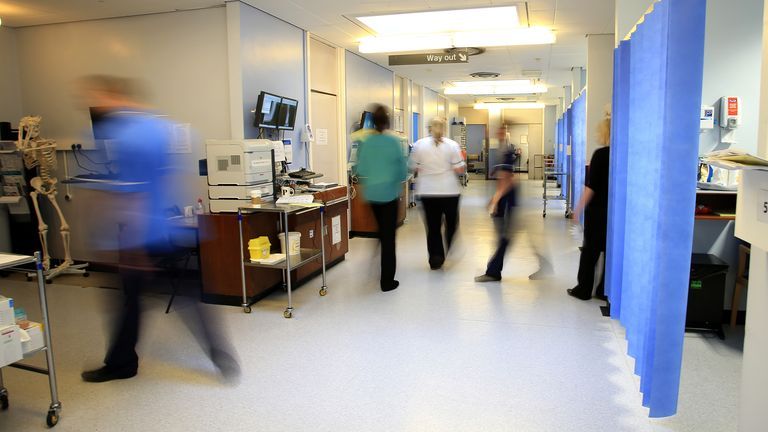 Nurses in England Unite Against 5.5% Pay Rise Offer
