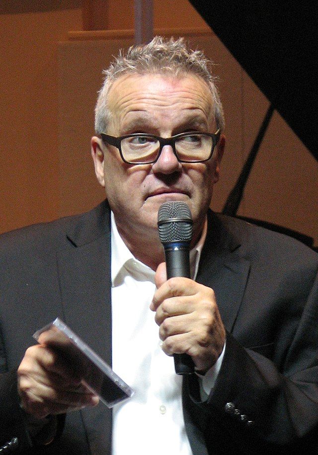 Mark Lowry’s Net Worth in 2024: Discover His Fortune Now