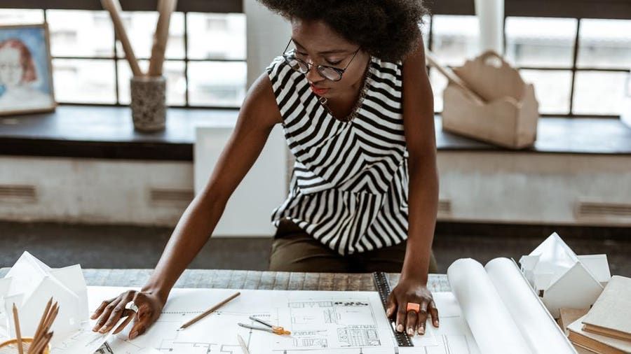 How Much Do Interior Designers Earn in 2024?