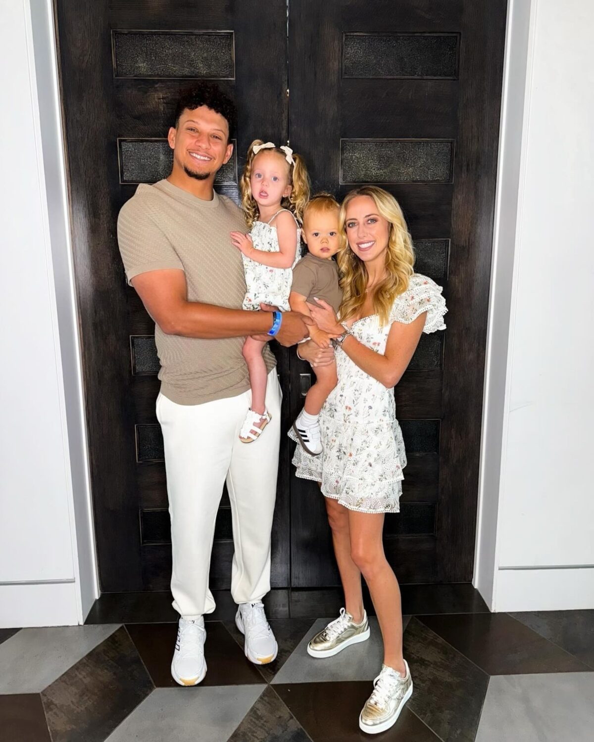 Brittany Mahomes Net Worth 2024: Earnings and Assets Revealed