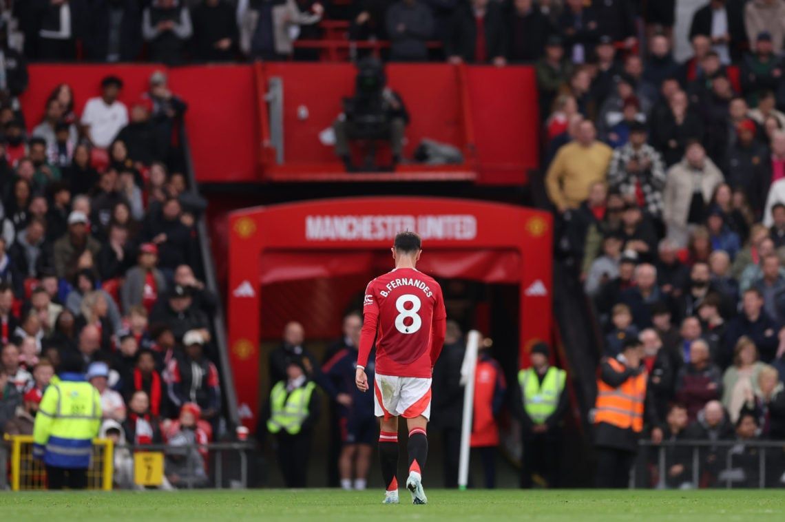 Manchester United’s Turbulent Evening: Ten Hag Under Fire as Fernandes Faces VAR Drama