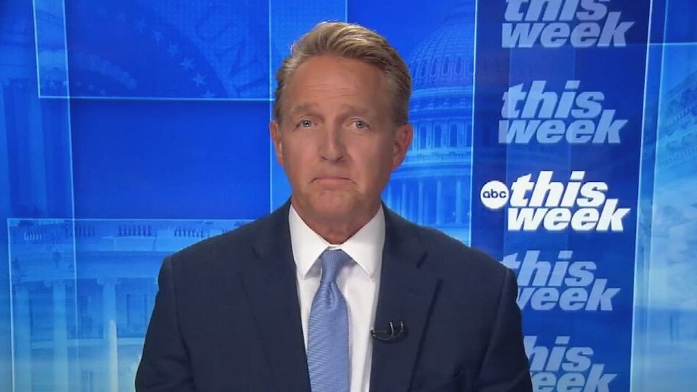 Republican Jeff Flake Backs Kamala Harris for Presidency