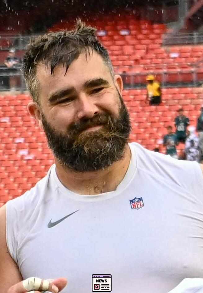 Jason Kelce Opens Up About Humorous First Dates and Kids’ Swiftie Adventures