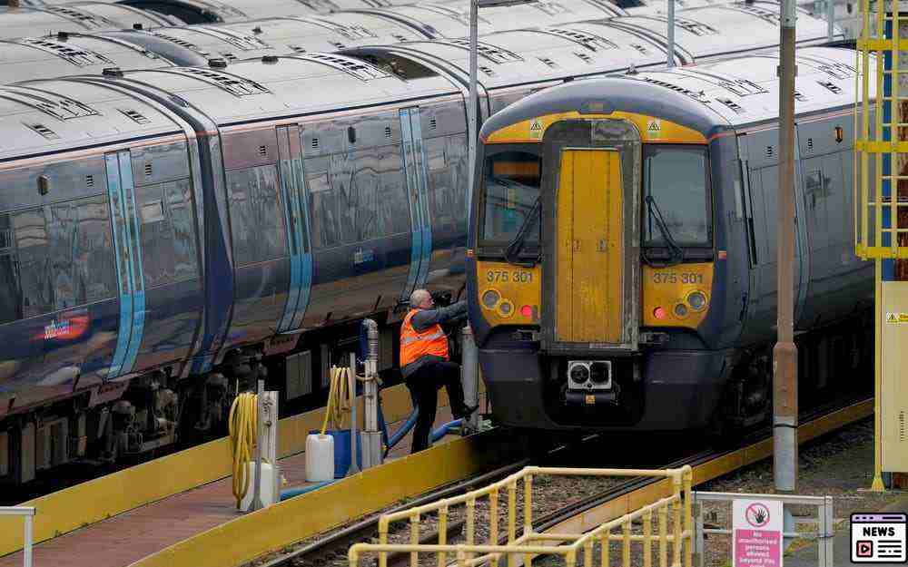 Major Disruptions: London Train Services Hit by Delays and Incidents