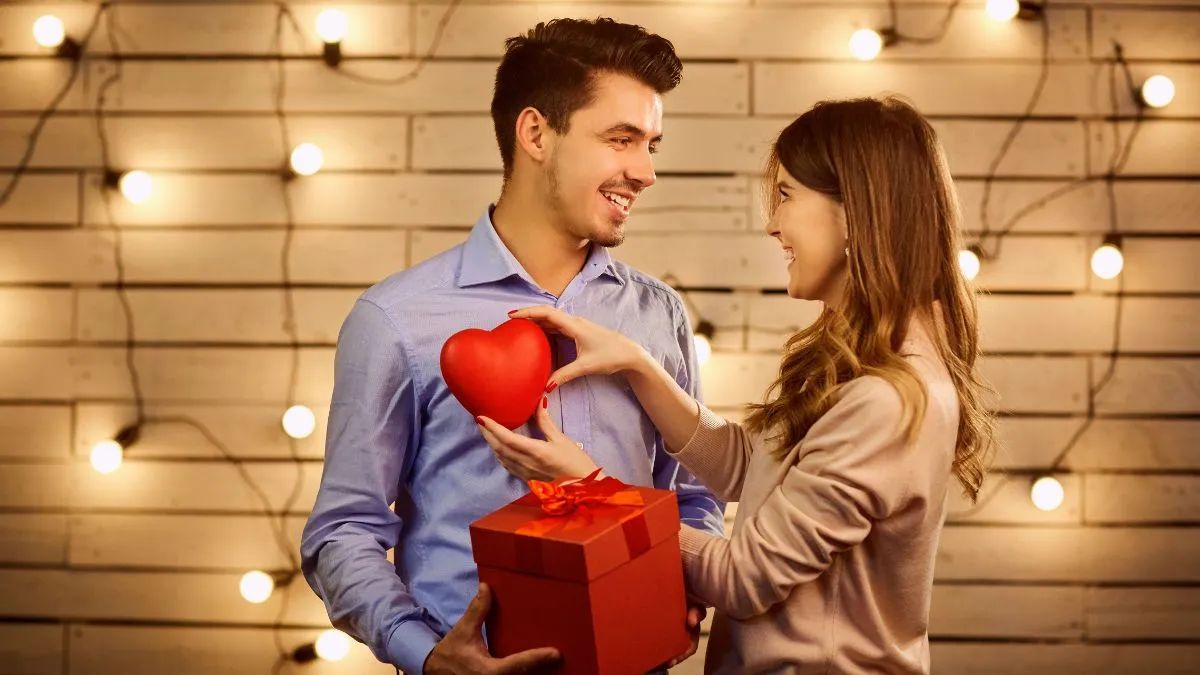 Celebrate National Boyfriend Day 2024 with Heartfelt Wishes and Surprises in Des Moines