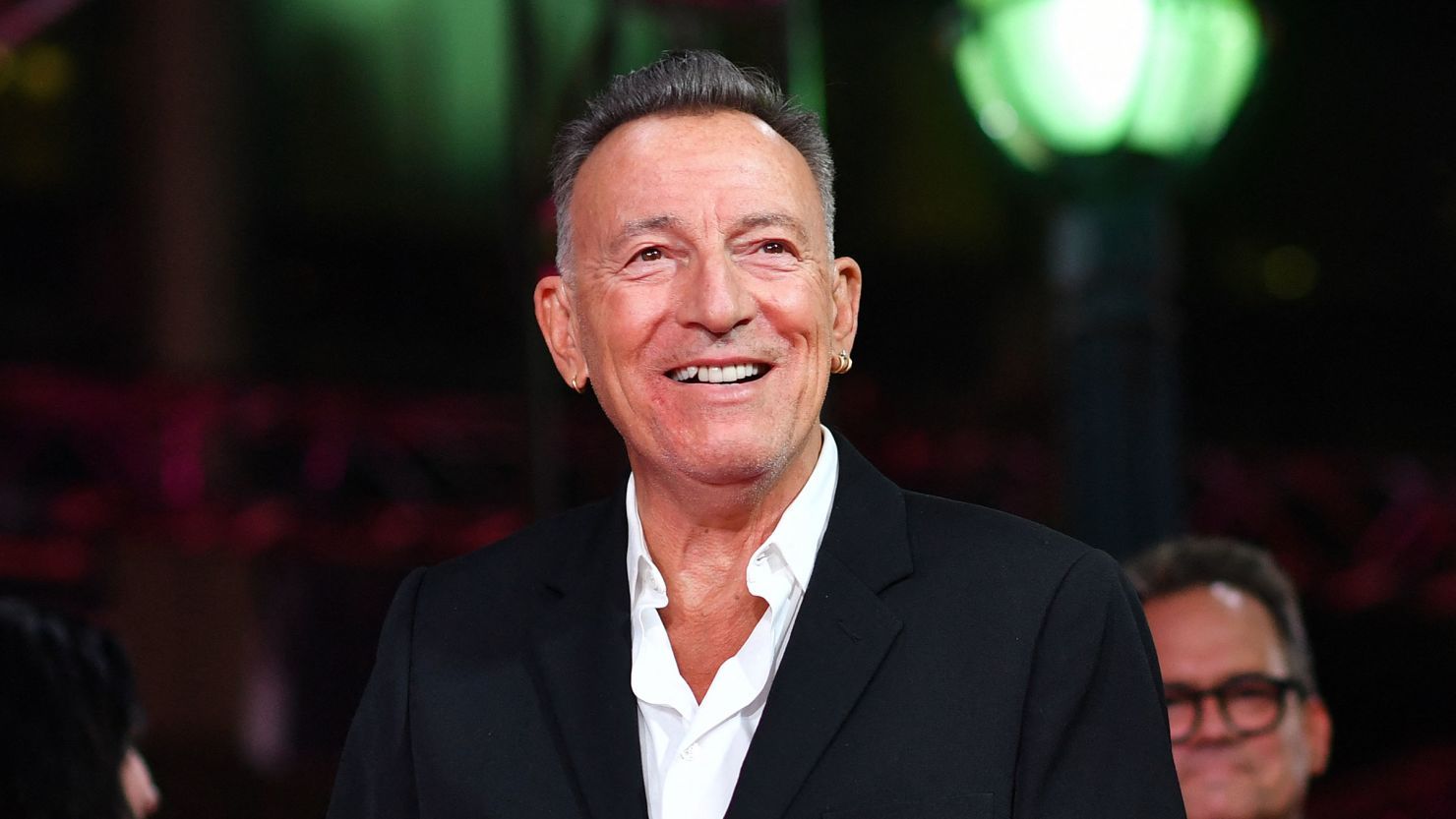 Bruce Springsteen Backs Kamala Harris Amid Trump Critique