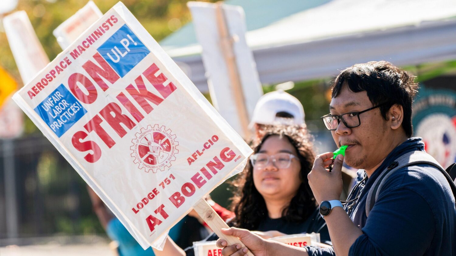Boeing Pulls 30% Pay Rise Amid Ongoing Strikes