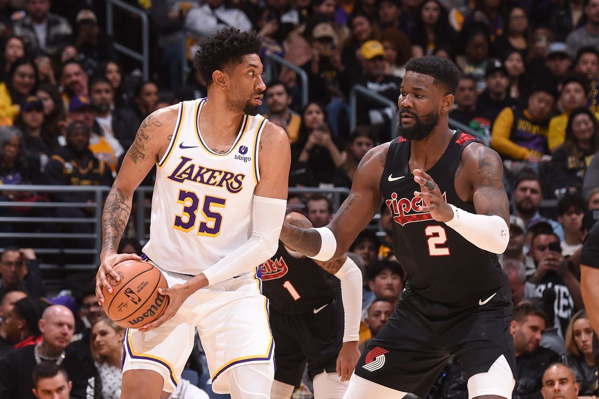 Lakers on the Hunt for Center Amid Injury Concerns