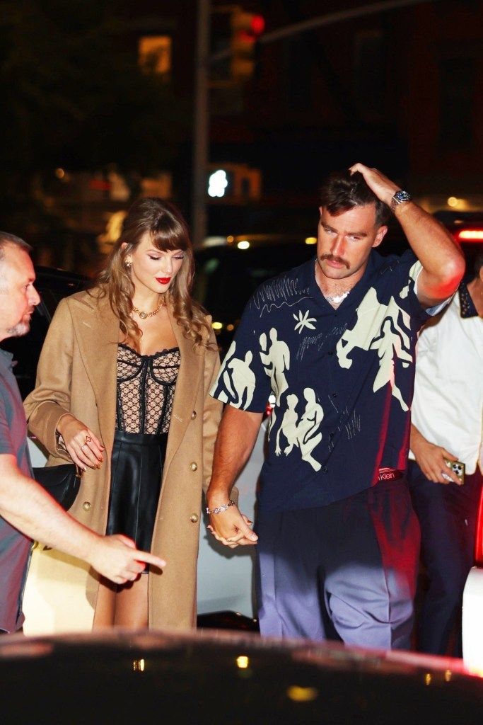 Taylor Swift’s Chic Date Night Style with Travis Kelce