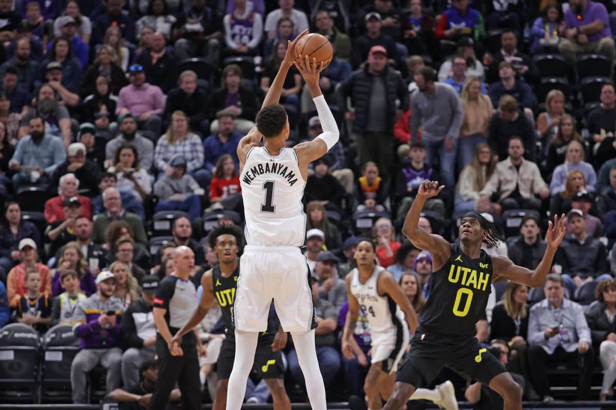 Spurs and Jazz Clash in Thrilling October Showdown