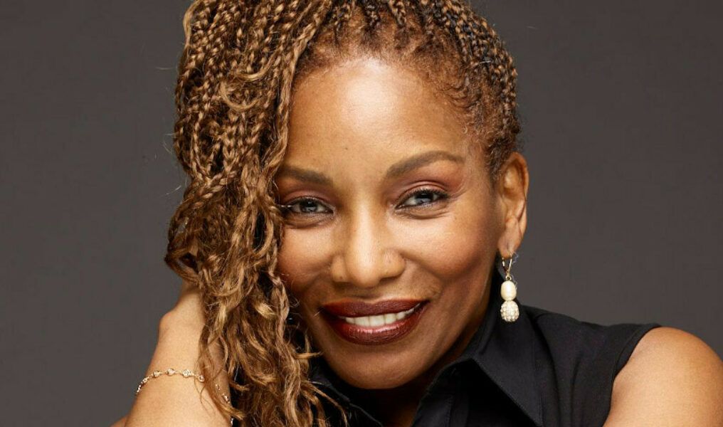 Stephanie Mills Net Worth