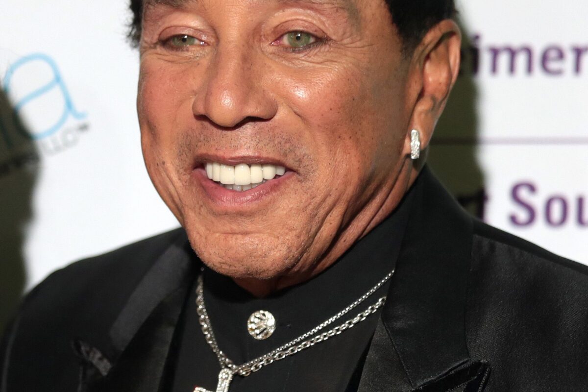 Net Worth Of Smokey Robinson